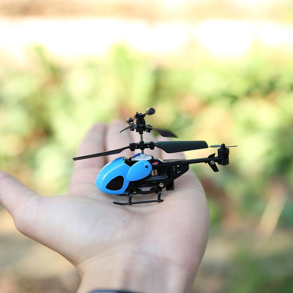 mini flying helicopter